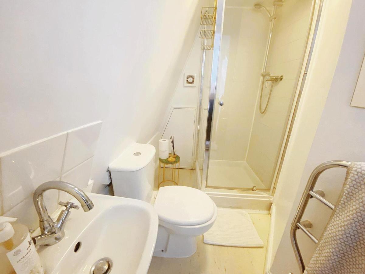 Unique, Exciting And Yours 2Rooms Trafalgar Square 伦敦 外观 照片